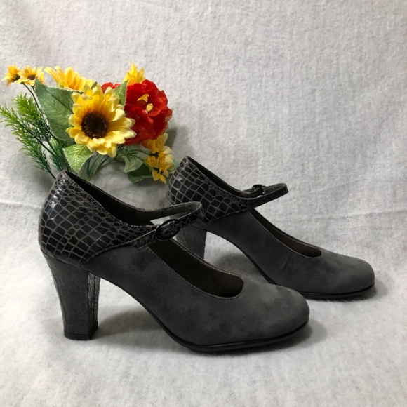 Gray Suede/Croc Heeled Mary Jane Pumps - Picture 9 of 16